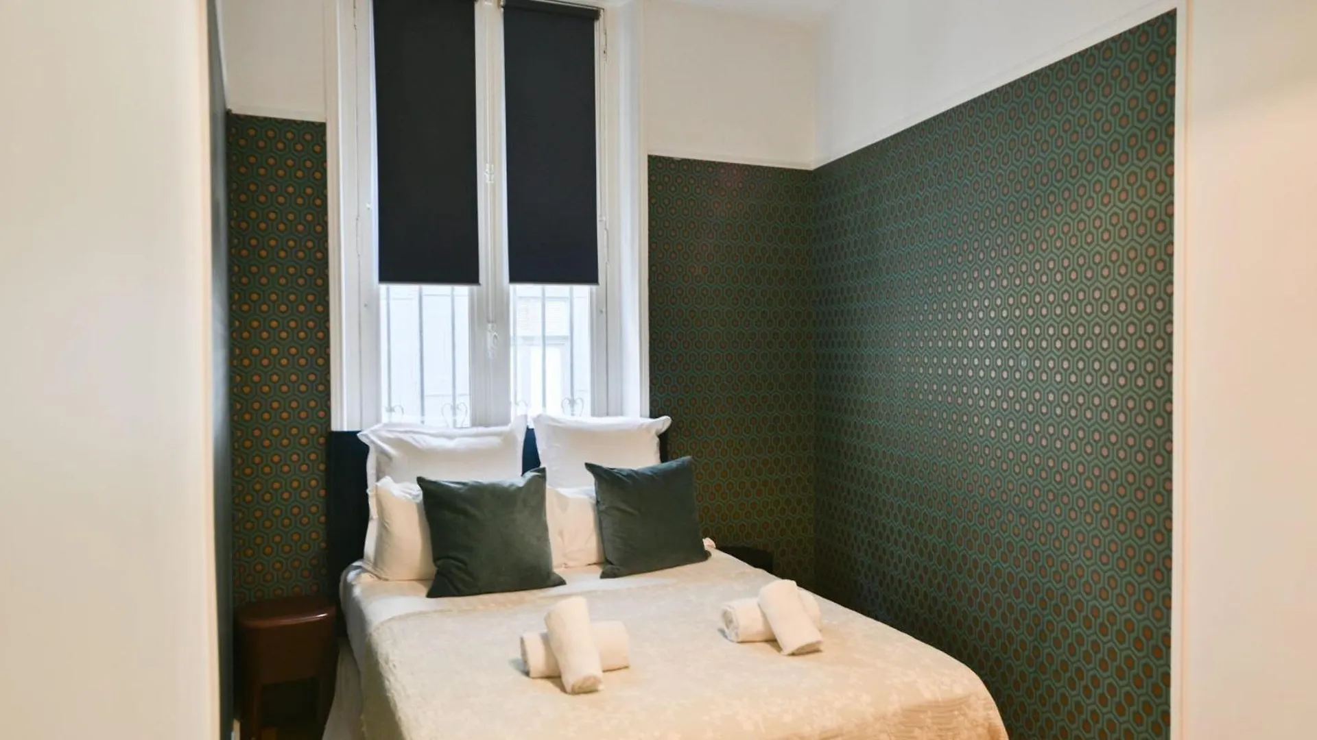 Apartment Le Marais Pl De La Bastille 3Bd 3Bth For 10 Guests Paris