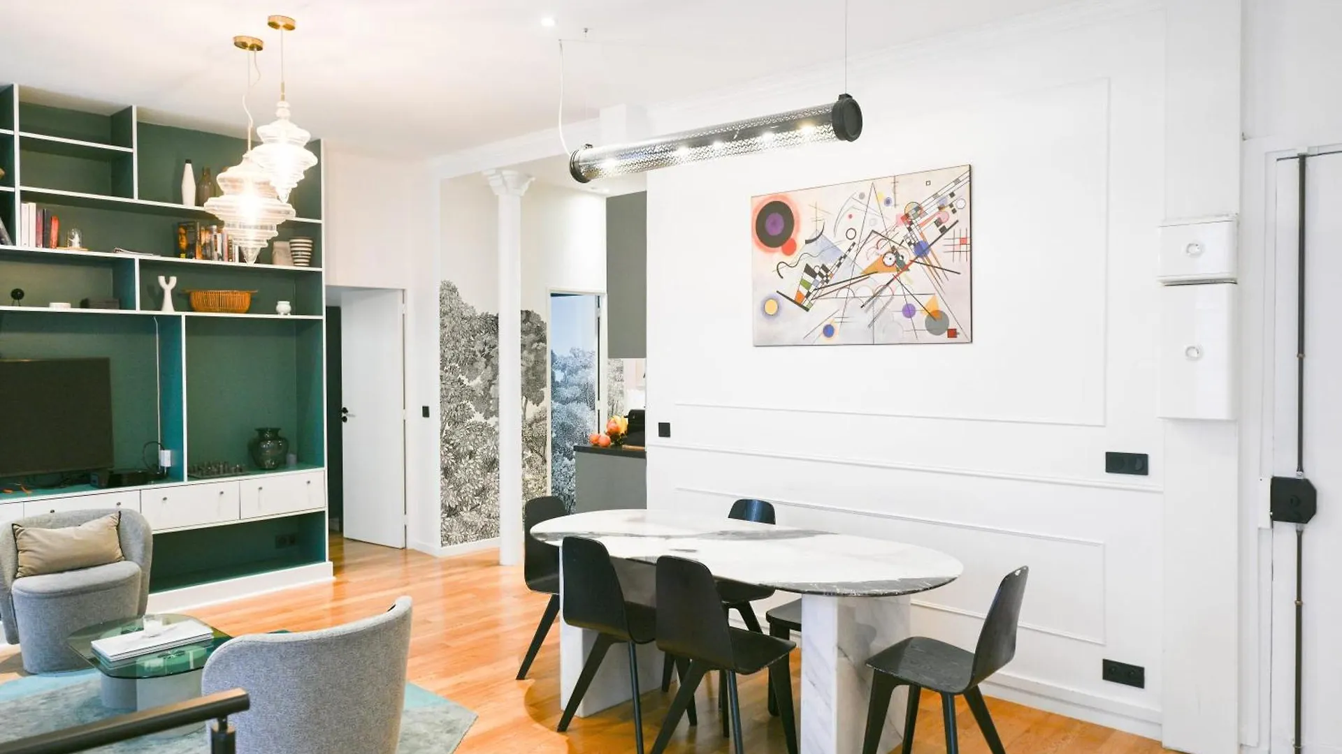 Le Marais Pl De La Bastille 3Bd 3Bth For 10 Guests Paris Apartment